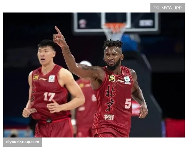 北京阵地战成功率提升 范子铭高位策应盘活进攻